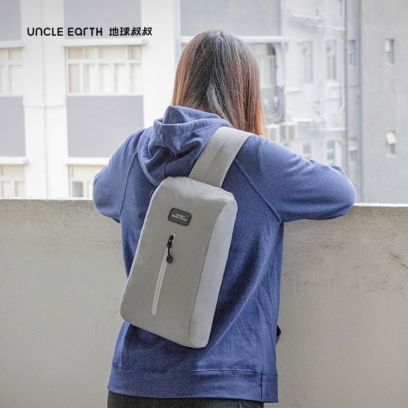 地球叔叔：环保礼品轻游单肩包户外休闲旅行...